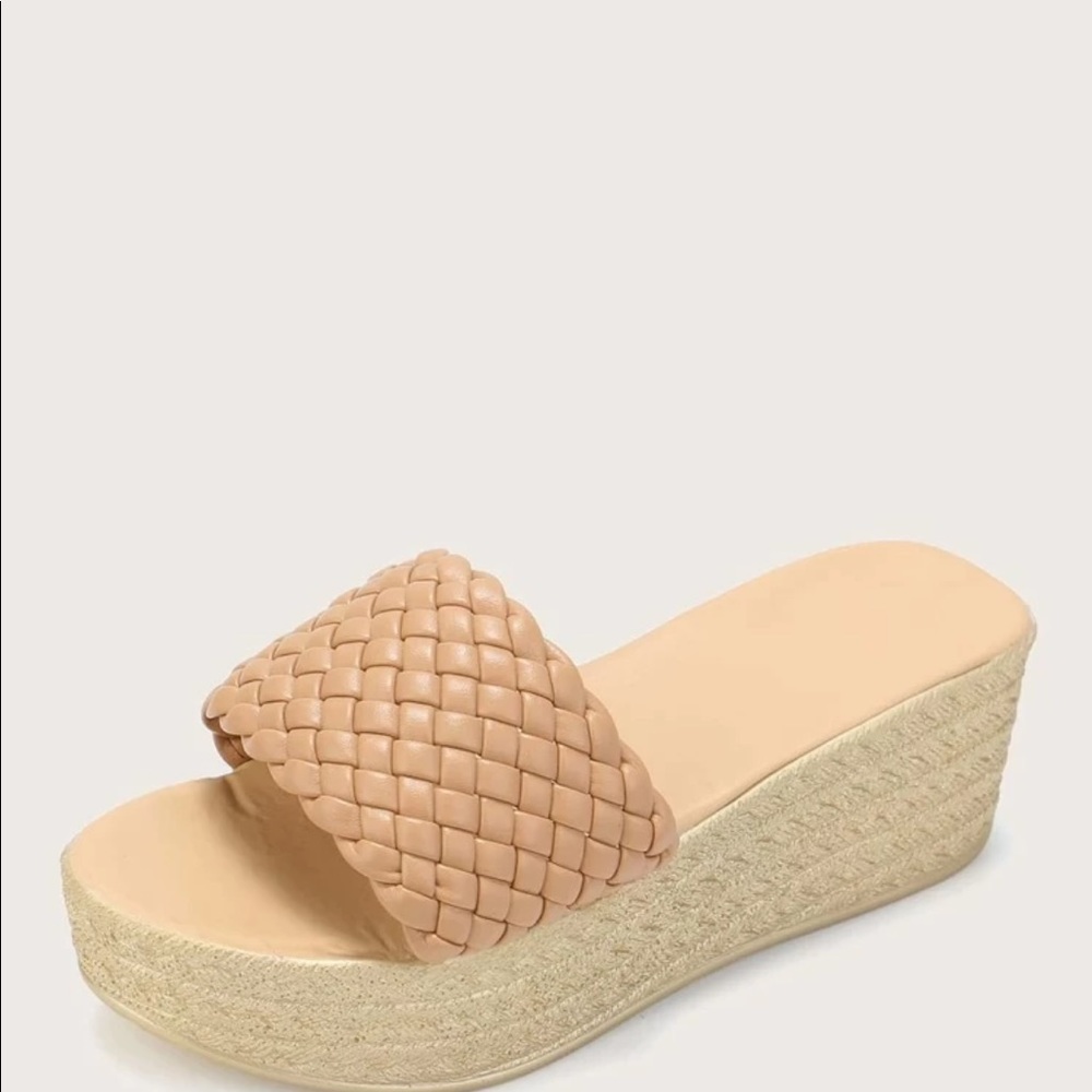 Braided strap wedge mule - Picture 2 of 2